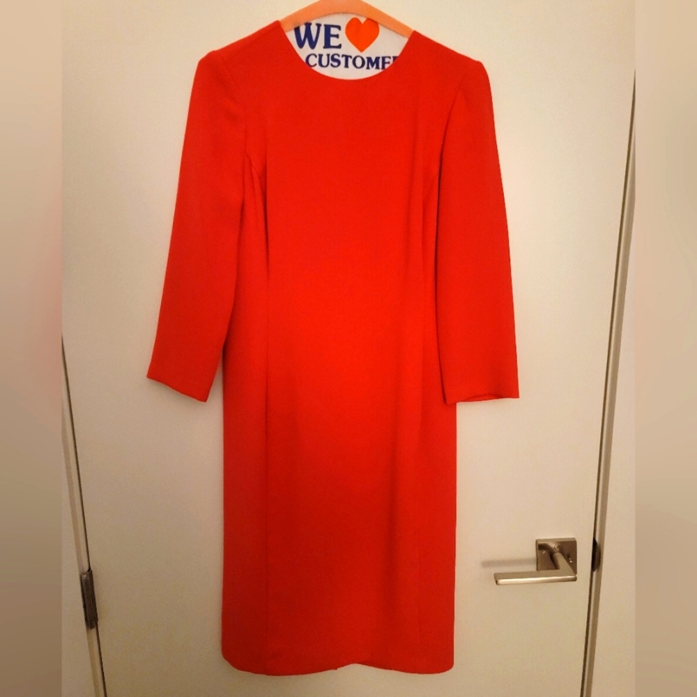 Coral shift dress by Eva Mendez